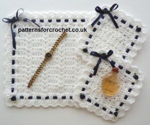 dressing-table-mats - Crochet 'n' Create
