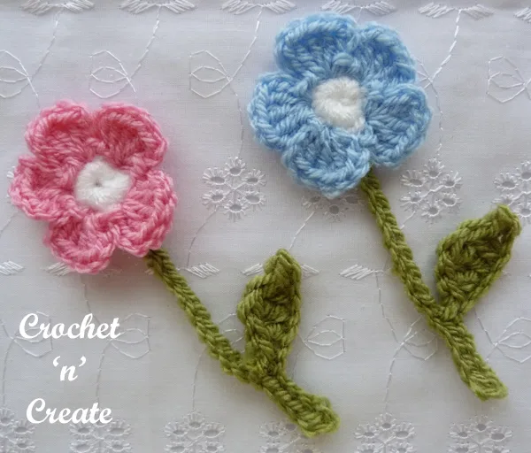 two crochet flowers