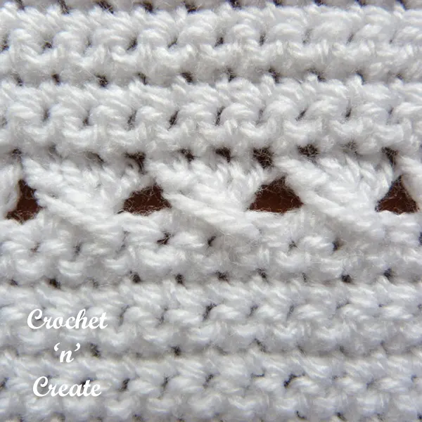 crisscross baby blanket close up