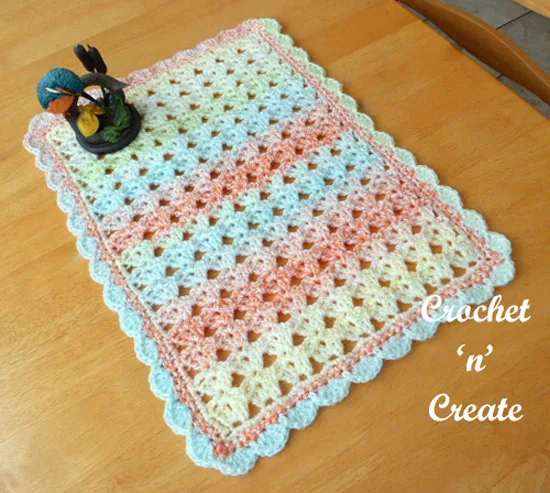 crochet table center mat