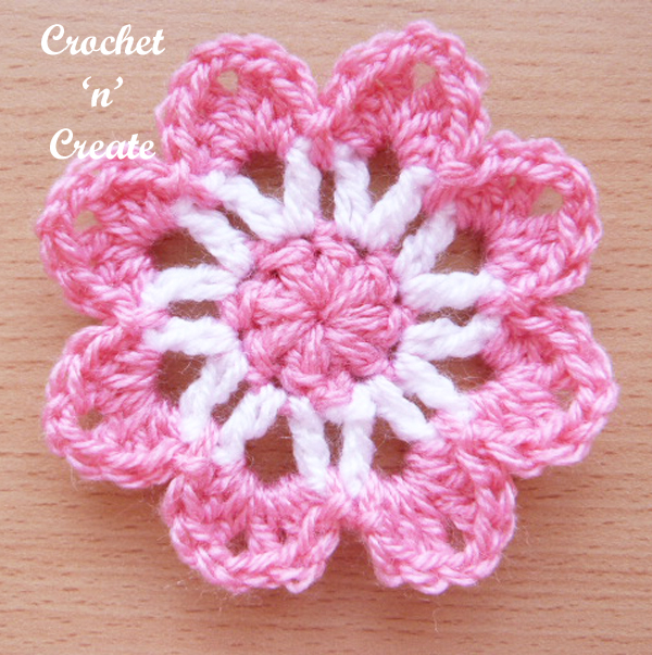 crochet pretty flower