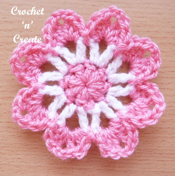 crochet pretty flower