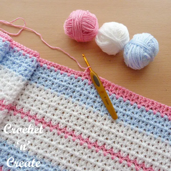 Free Crochet Pattern Butterfly baby blanket