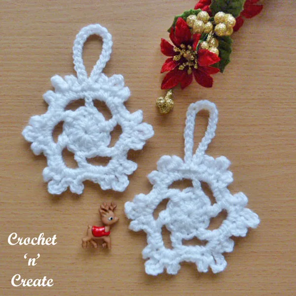 Snowflake tree decoration free crochet pattern UK