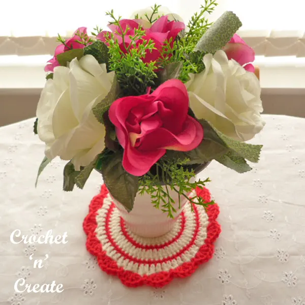 Flowerpot mat free crochet pattern