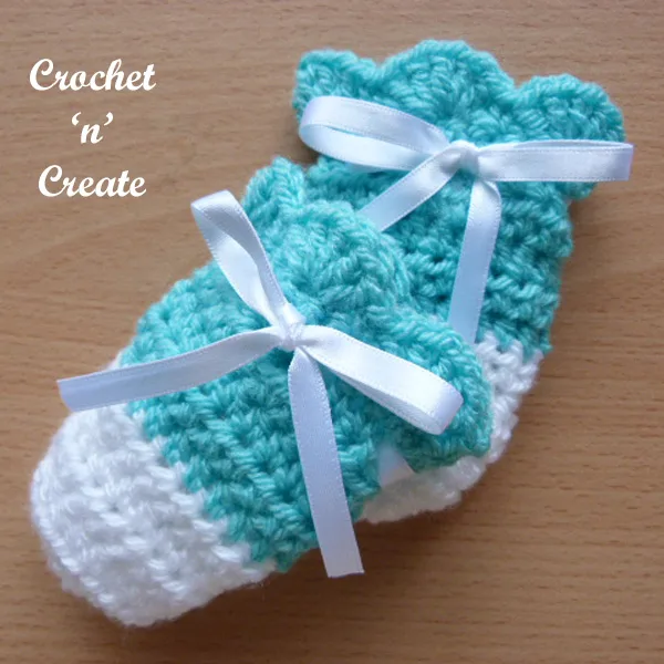 Free cutie baby mitts crochet pattern uk