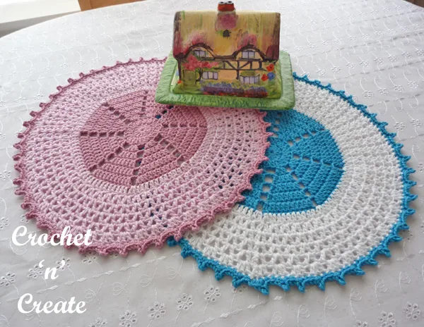 two circular table mats