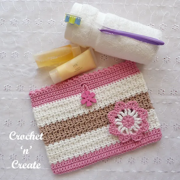 crochet toiletries bag