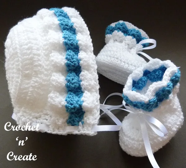 baby bonnet-booties