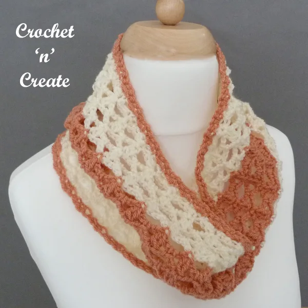 lacy cluster cowl