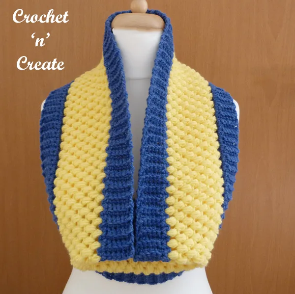 Yellow-blue cowl