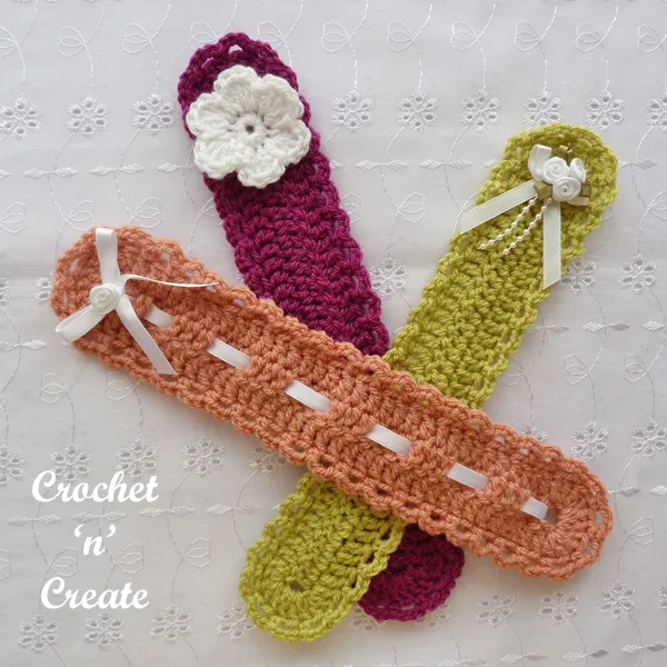 dainty crochet bookmark pattern