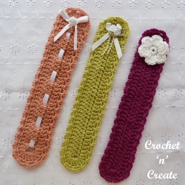 3 dainty bookmarks