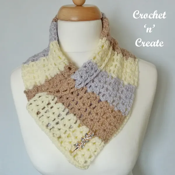 crochet open cluster cowl pattern