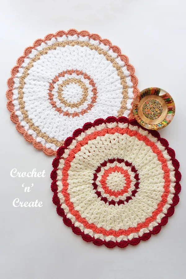 cluster doily mat