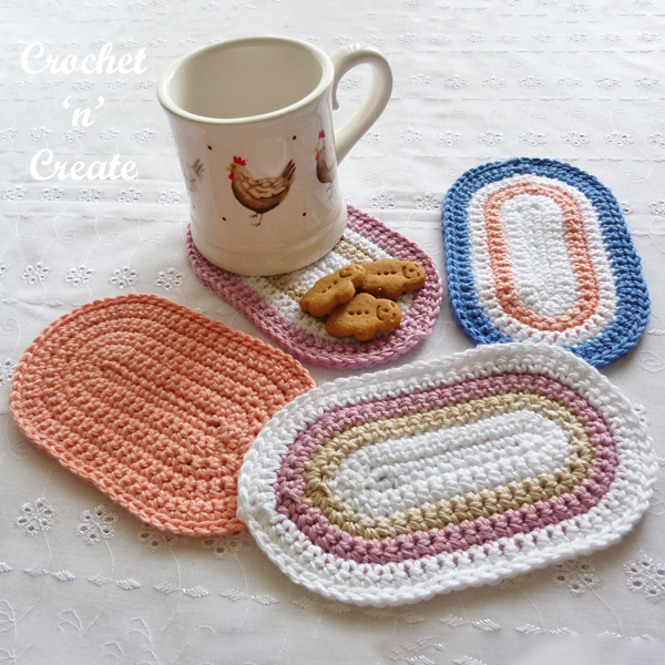 crochet mug-biscuit coaster