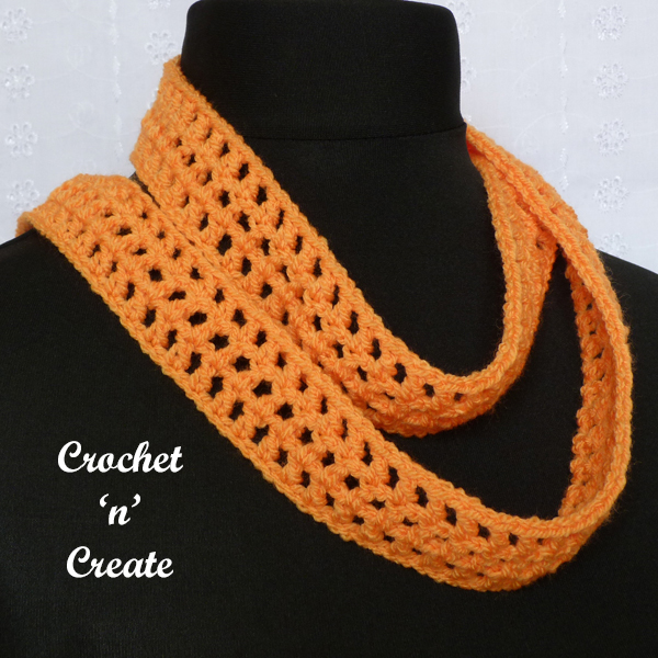 crochet cowl look