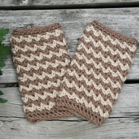 Autumn crunch mitts