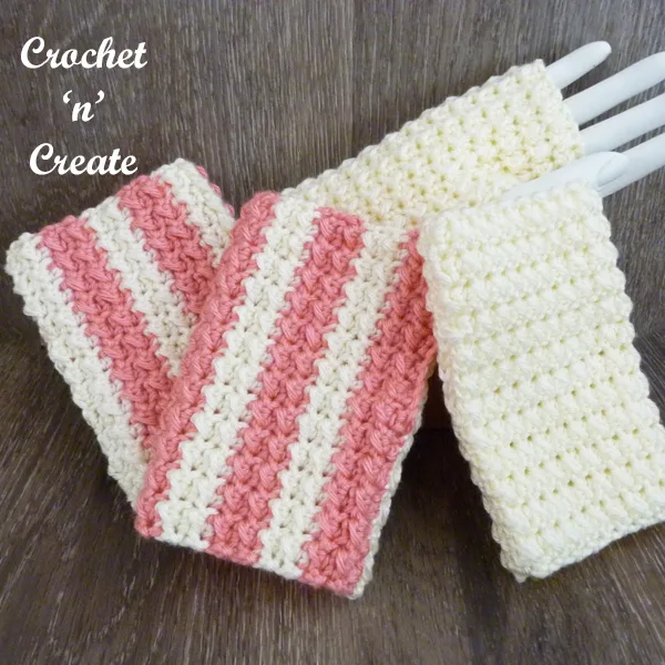 crochet textured fingerless gloves