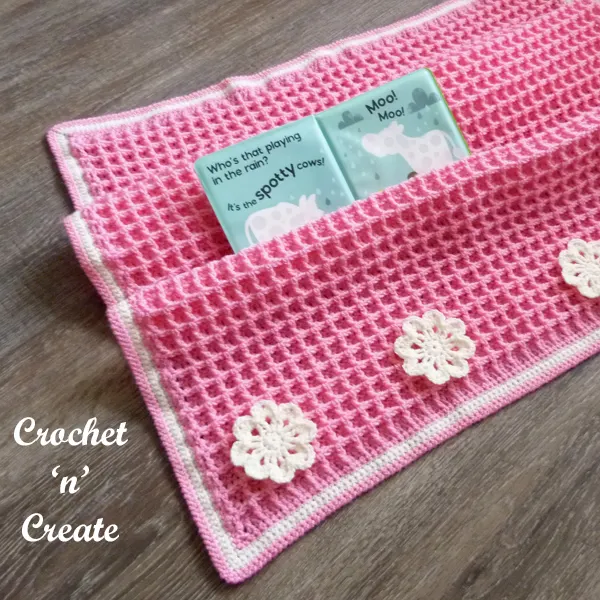 crochet cover-book