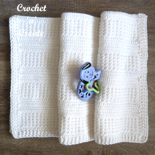 crochet textured moss baby blanket